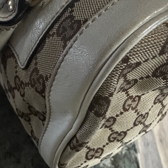 Adorable Vintage Small Flower Gucci Double Handle Bag! - Picture 9 of 16